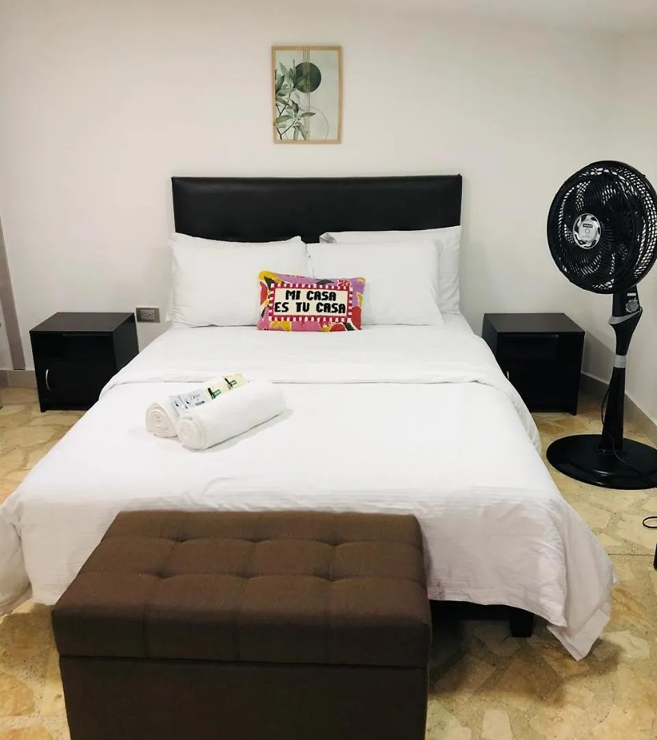 Hermoso Apartaestudio En El Corazon De Laureles Medellín