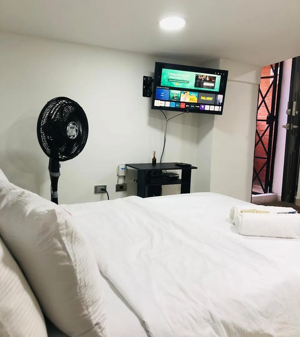 Apartamento Hermoso Apartaestudio En El Corazon De Laureles Medellín
